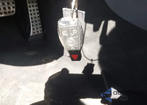 2017 Mercedes-Benz S 550 4Matic из США, поврежденный, VIN WDDUG8FB7HA324496